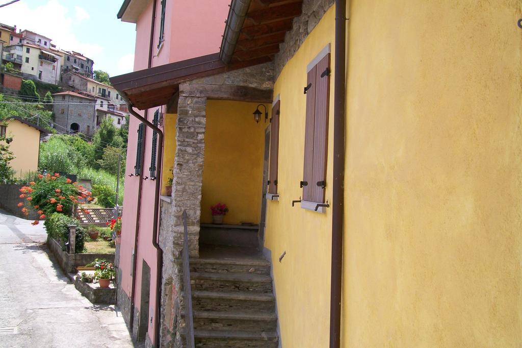 Ferienwohnung La Casa Del Borgo Beverino Zimmer foto